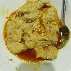 A picture of Chicken Rezala (Bachelor Style).