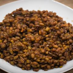 A picture of Cherupayar/Green gram sweet sundal.