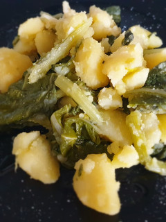 Una foto de Acelgas con patatas