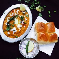A picture of Restaurant style Pav Bhaji.