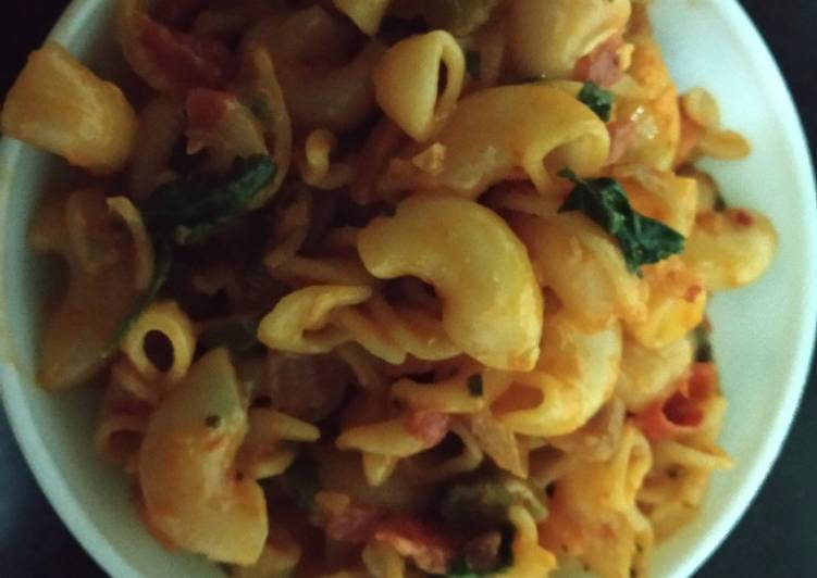 Recipe of Delicious Red sauce macaroni