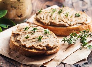 O poză a rețetei Pate de casa.