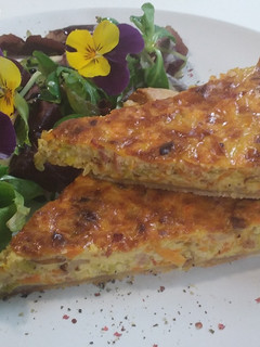 Una foto de Quiche de puerro, bacon y zanahoria