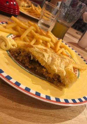 Une photo de Tourte burger