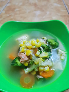 Foto resep Sup Salmon MPasi 18 bulan