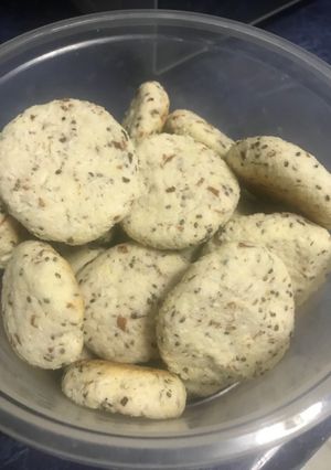 Una foto de Galletitas de almendra coco sin glúten
