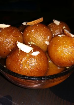 A picture of Potato gulab jamun.