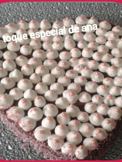 Una foto de Tarta corazón de chocolate para San Valentín