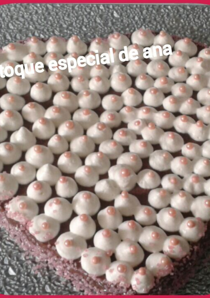 Una foto de Tarta corazón de chocolate para San Valentín