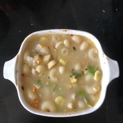 A picture of Babycorn and Macaroni soup.