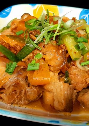 Hình của món Dưa leo cà rốt xào thịt ba rọi.