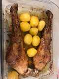 Paletilla de lechazo con patatas