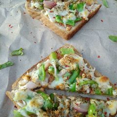 A picture of Veggie Cheese Toast.