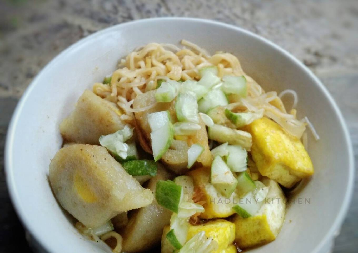 Rujak Mie