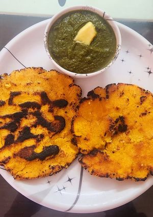 A picture of Sarson ka saag.