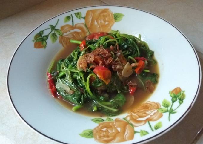 Resep Cah Bayam Pedas Gurih Simpel Oleh Aisy (Bunda Keisya) - Cookpad