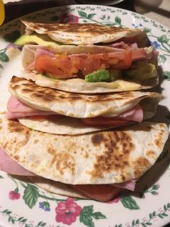 Una foto de Quesadillas de jamón con queso