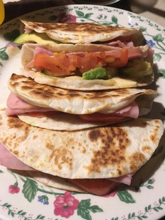 Una foto de Quesadillas de jamón con queso