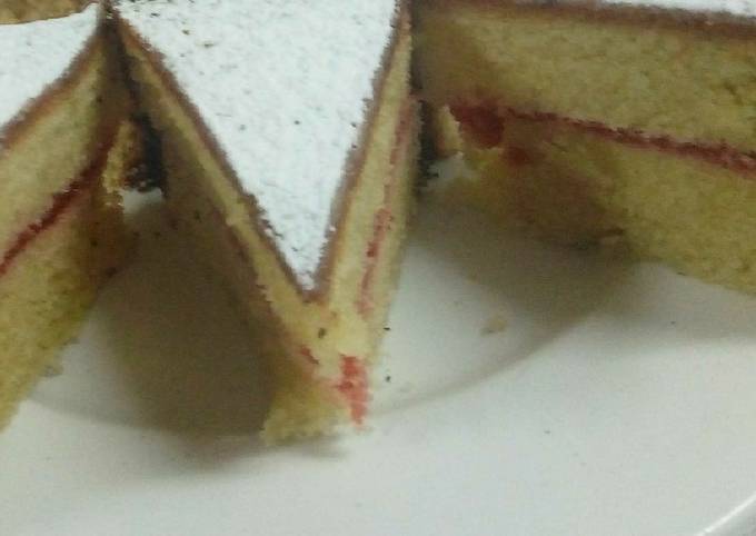 Double Sponge Victoria Sandwich