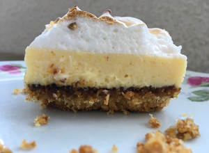 Una foto de Lemon pie Delicioso y fácil ❣️🍋❣️