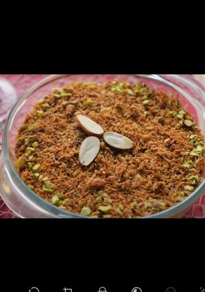 A picture of Custard vermicelli.