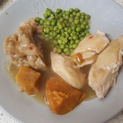 Chicken sweet potatoe & Veg. With a Peppery Chicken Gravy A picture of Chicken sweet potatoe & Veg. With a Peppery Chicken Gravy.