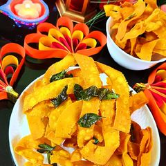 A picture of Ribbon Pakoda.