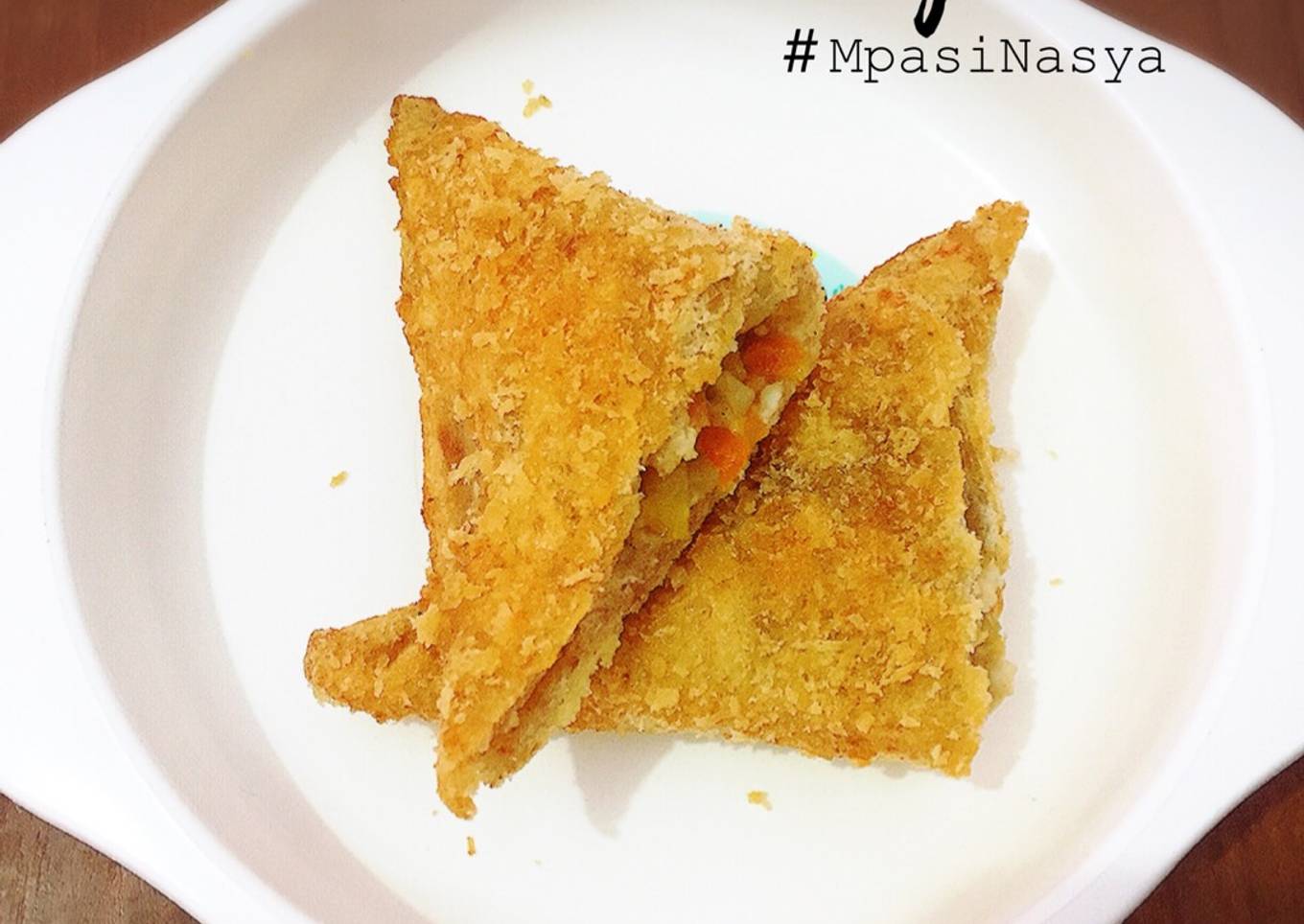 Roti goreng isi (mpasi 11m+)