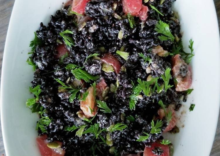 Black rice salad