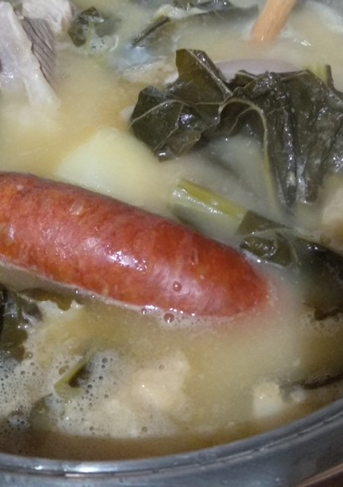 Una foto de Caldo gallego