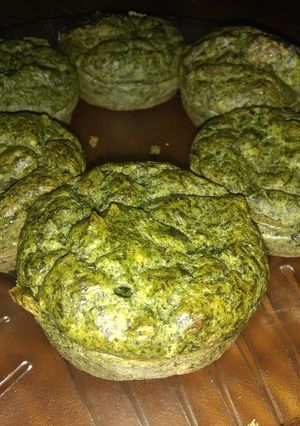 Una foto de Muffins de acelga