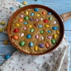 A picture of Easter egg cookie on the pan.