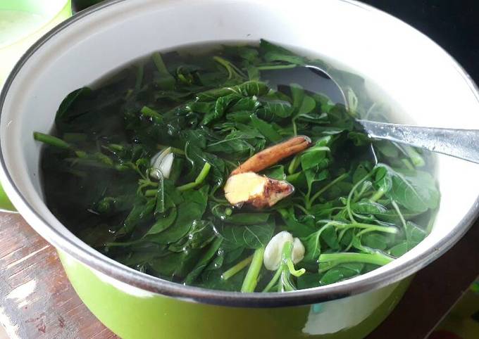 Resep Sayur Bening Bayam Anti Gagal