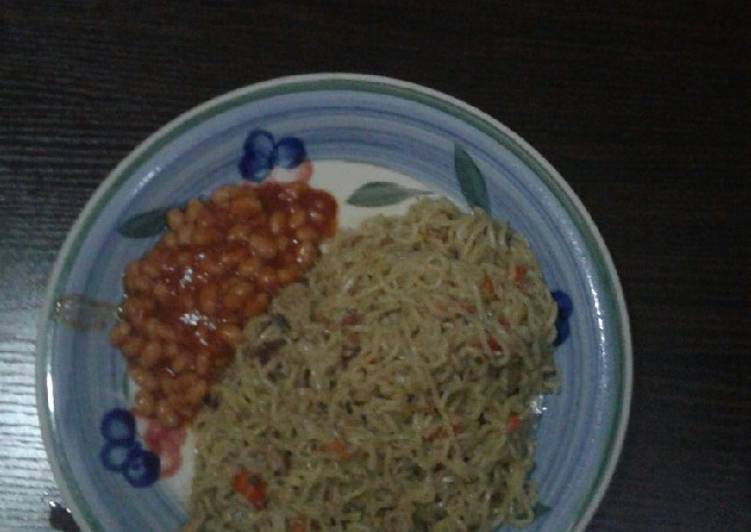 Simple Way to Prepare Ultimate Spicy noodles with sardine and baked beans