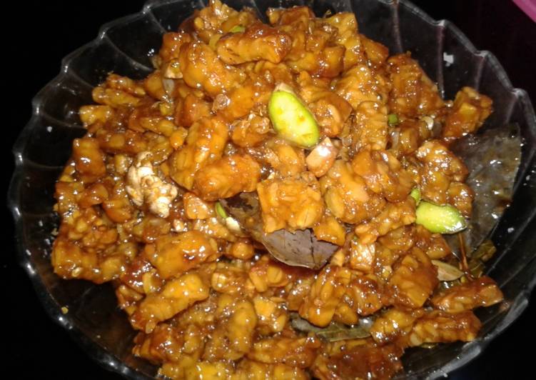 Cara Gampang Menyiapkan Kering Tempe Ebi Pete ♡, Lezat