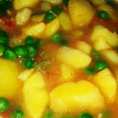 A picture of Potatoe stew.