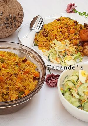 A picture of Rich coconut fried rice.