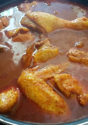 A picture of Chicken Birria.