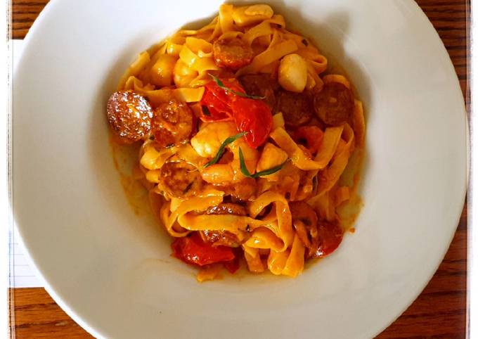 Recipe of Delicious Seafood pasta with chorizo