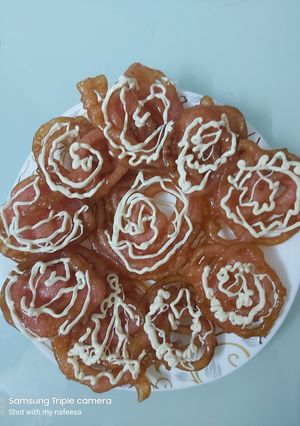 A picture of Rose jalebi.