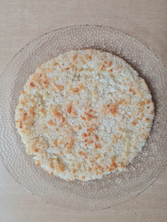 Una foto de Mbeju kesu 🇵🇾 Torta aplastada de queso 🇵🇾