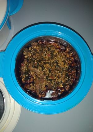 Miyar egusi ainihin hoton girkin