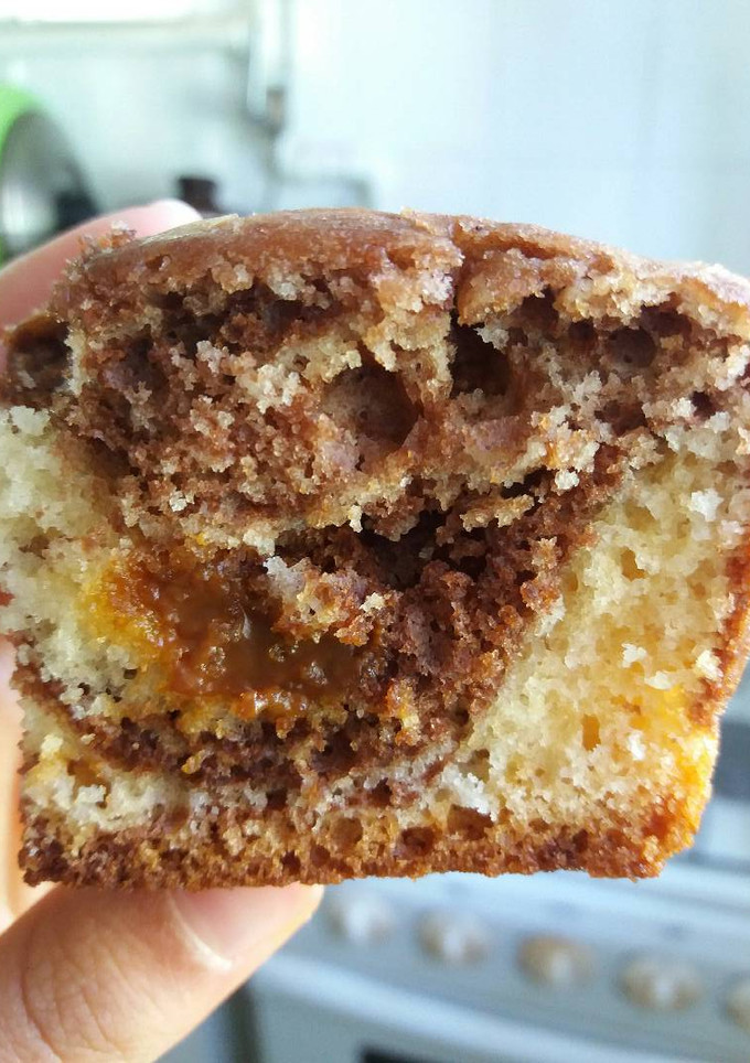 Una foto de Budín marmolado con ♡ de dulce de leche