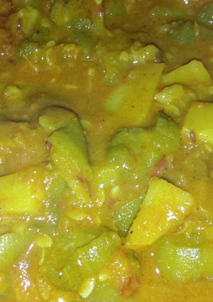 A picture of Aloo Tori ki sabzi.