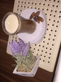 A picture of Date juice.