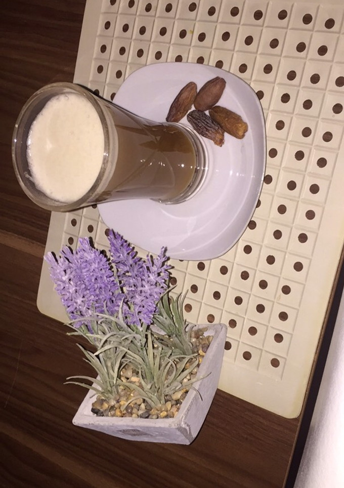 A picture of Date juice.