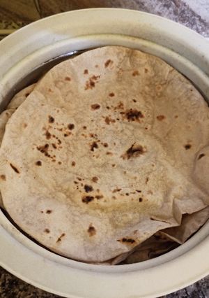 রুটি (Rooti recipe in bengali) রেসিপির প্রধান ছবি