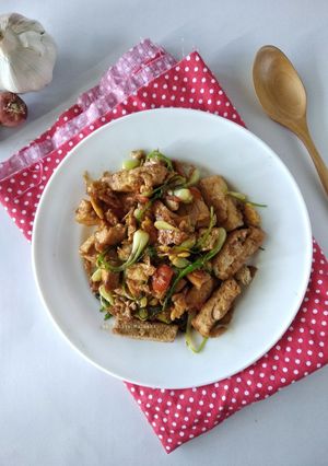 Foto resep Tumis Kucai Tahu Goreng