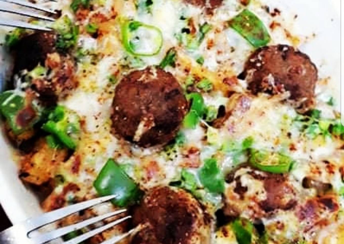 Meatballs Pizza Fries