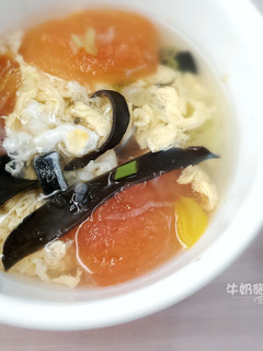 (超簡易低卡版)蕃茄黑木耳蛋花湯 的食譜成品照片
